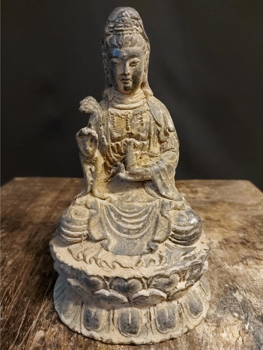 Vintage Guanjin boeddha uit China - Rootz Gallery