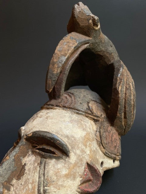 Masque Ikorodo des Igbo du Nigeria