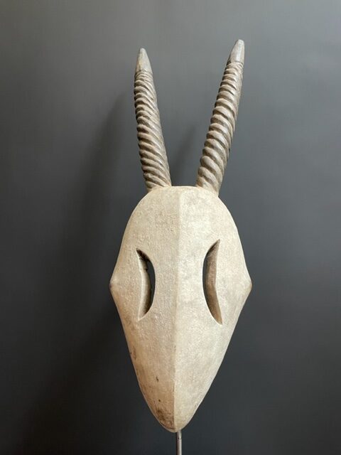 Masque d'antilope Kwele du Gabon