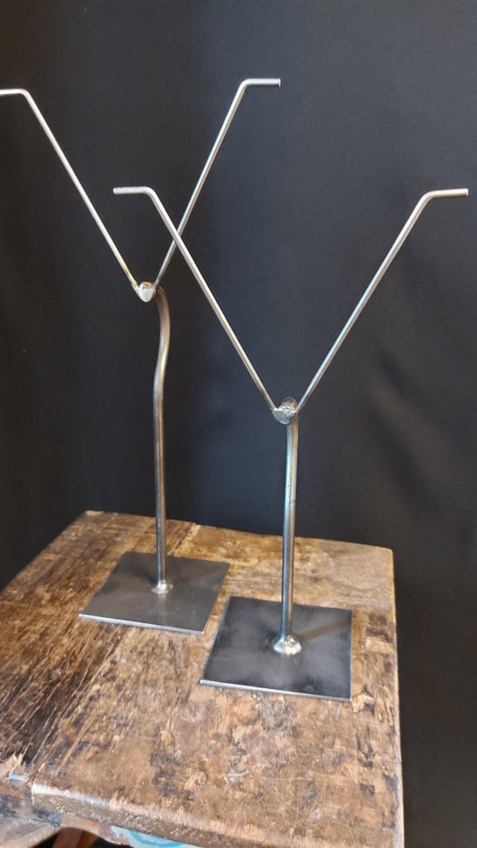 Metalen masker standaard hoog (38 cm) - Rootz Gallery