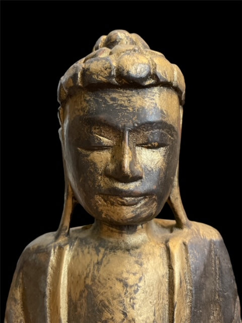 Bouddha ancien en bois (1970)