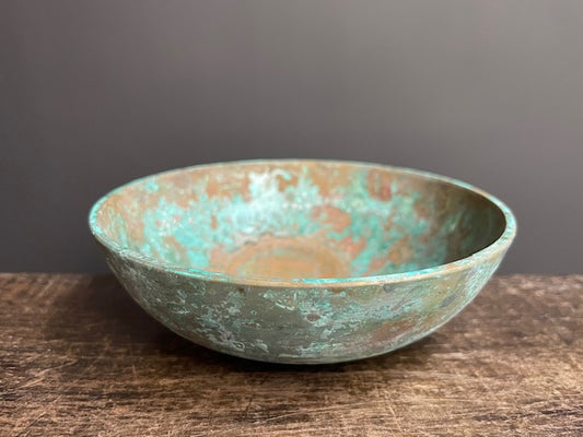 Patinated Himalayan Singing Bowl 12 cm