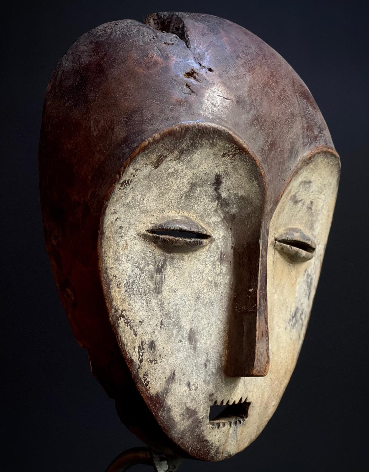 Lega mask uit Congo - Rootz Gallery