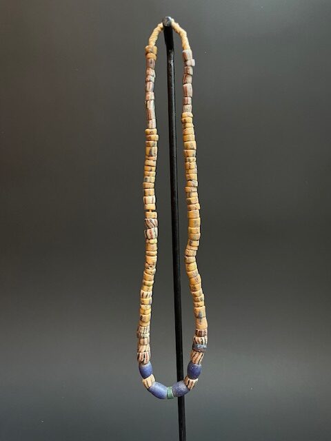 Vintage tradebeads necklace from Ghana striped