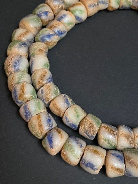 Vintage tradebeads necklace from Ghana white striped 