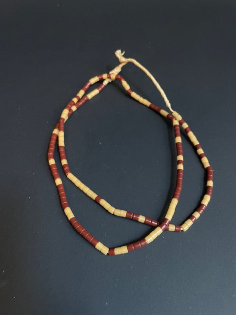 Vintage trade beads necklace from Ghana brown-yellow 