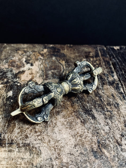 Copper vajra from Nepal (10 cm)